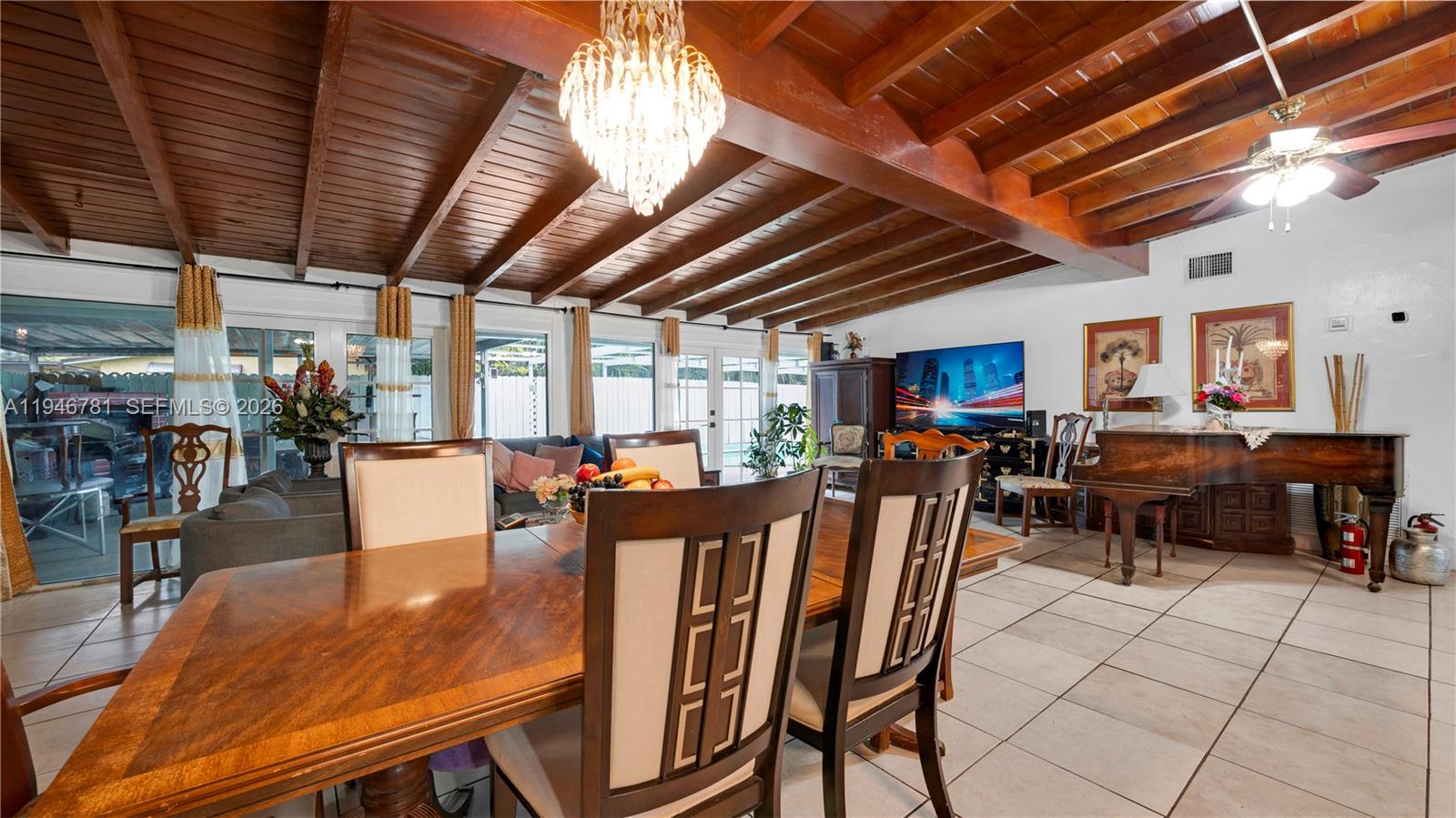 ARCH CREEKS ESTATES - Residential