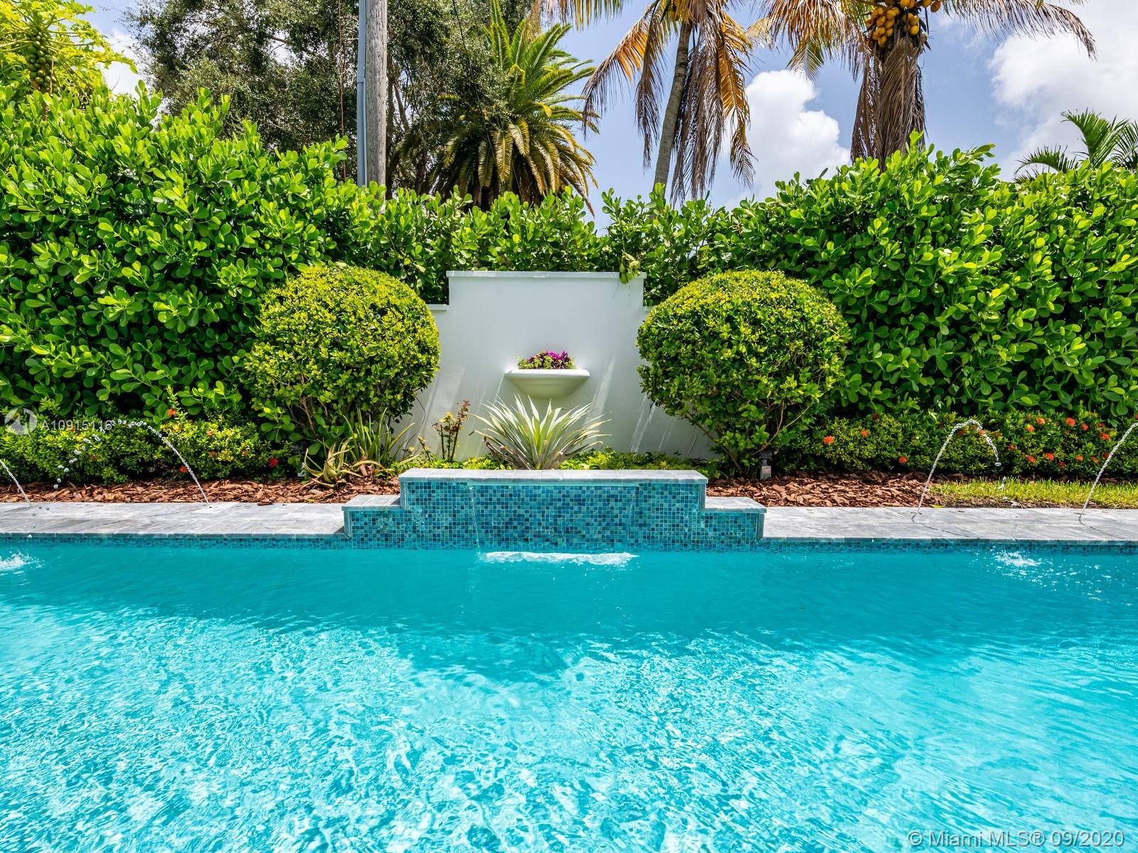 CORAL GABLES COUNTRY CLUB - Residential
