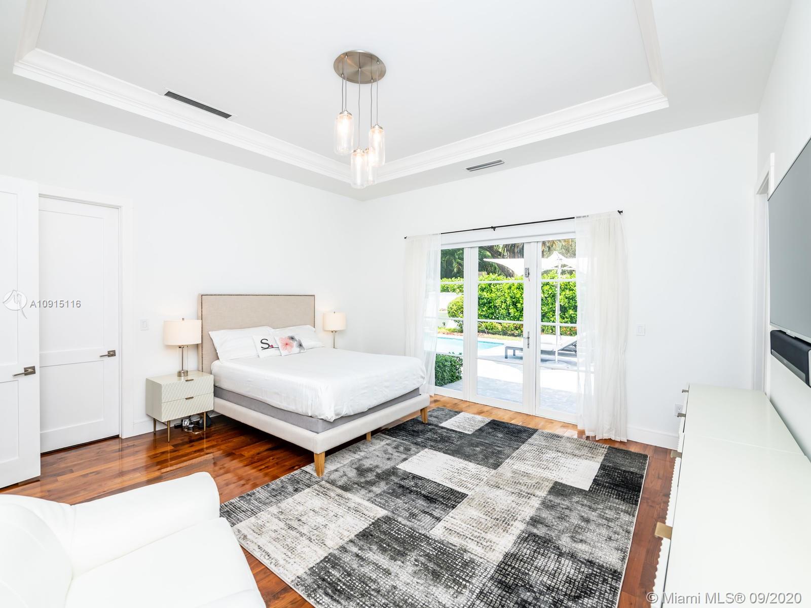 CORAL GABLES COUNTRY CLUB - Residential