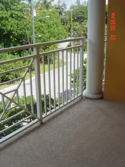 VILLAGE AT SAILBOAT BEND - Residential Lease