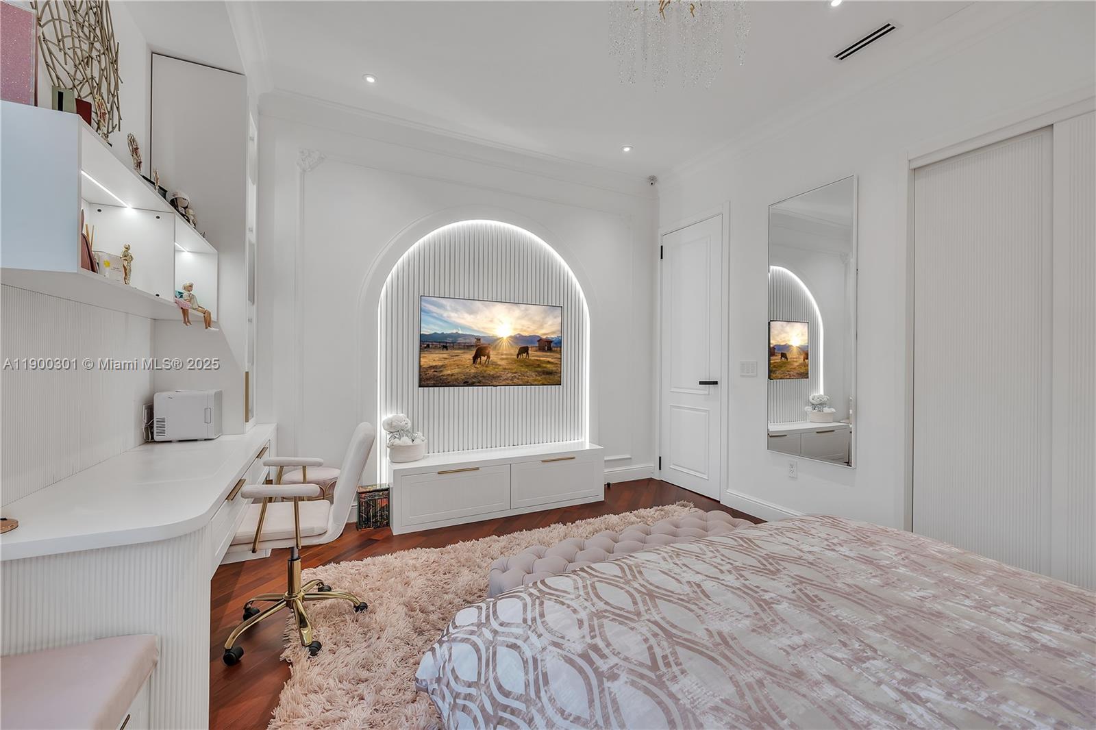 THREE ISLANDS 3RD SECTION - Residential