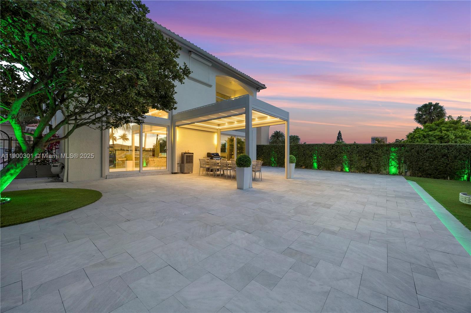 THREE ISLANDS 3RD SECTION - Residential