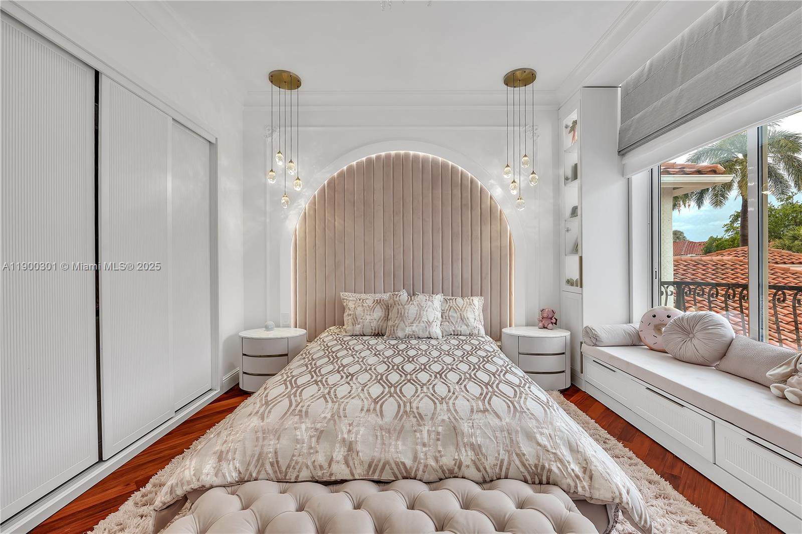 THREE ISLANDS 3RD SECTION - Residential