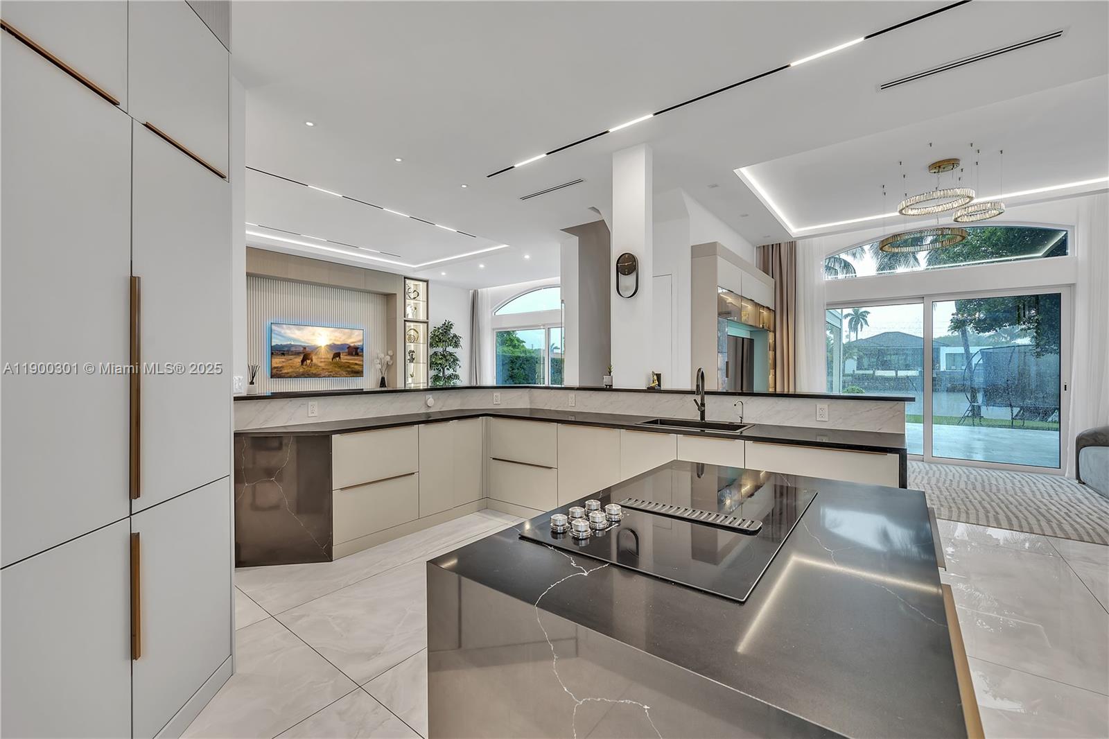 THREE ISLANDS 3RD SECTION - Residential