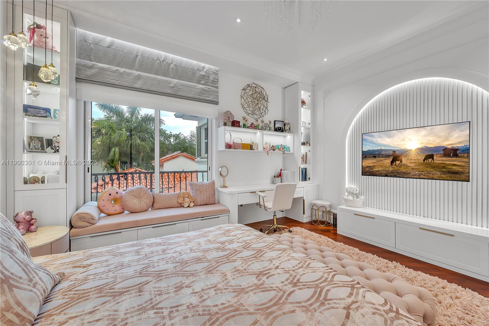 THREE ISLANDS 3RD SECTION - Residential