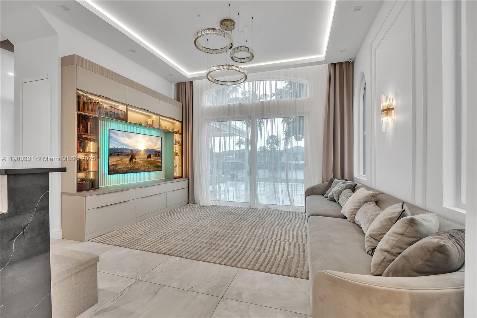 THREE ISLANDS 3RD SECTION - Residential