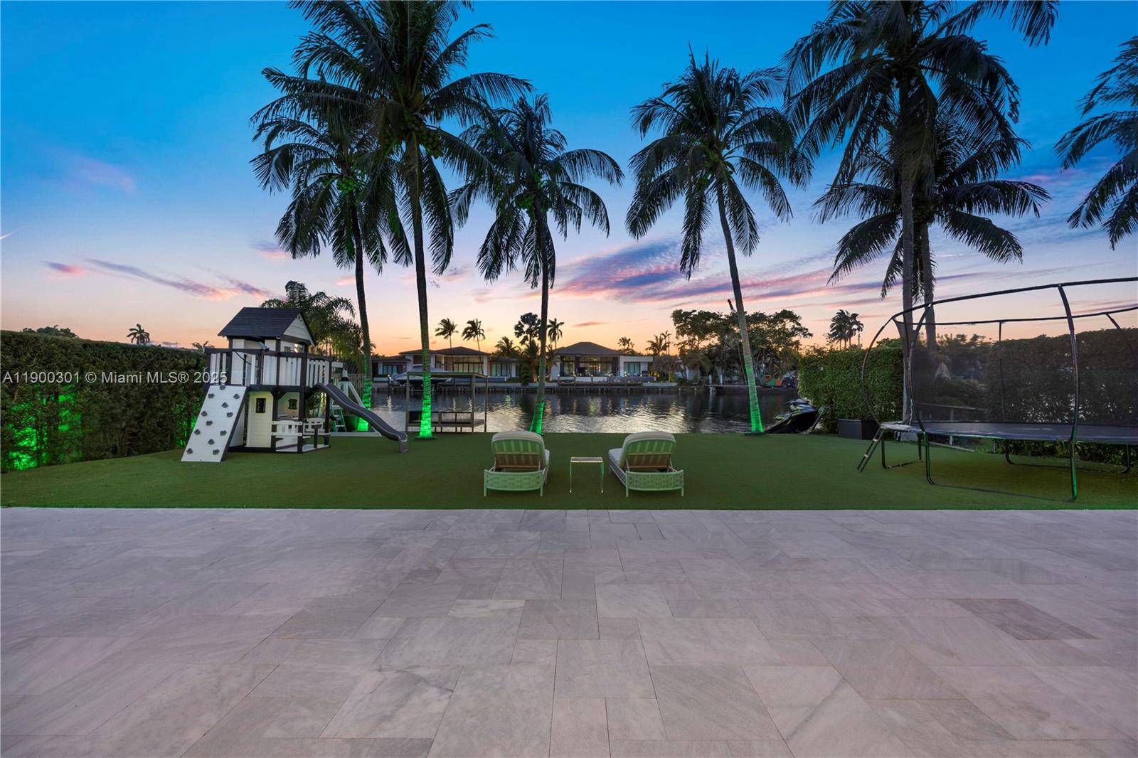 THREE ISLANDS 3RD SECTION - Residential