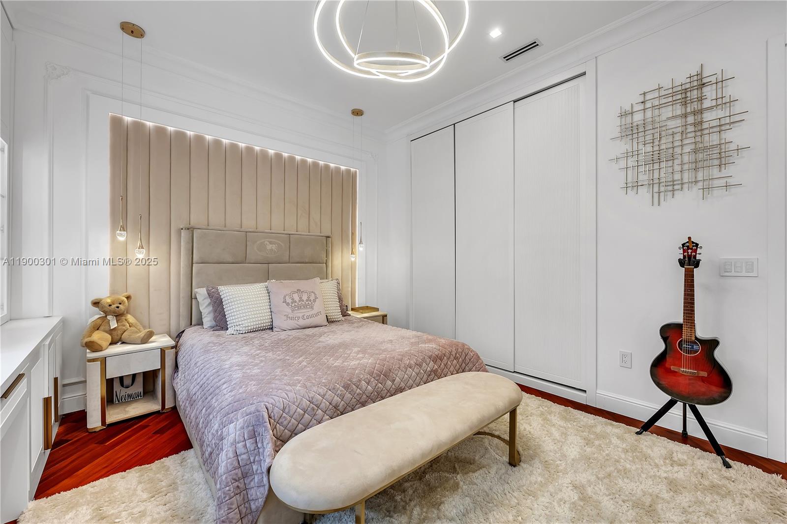 THREE ISLANDS 3RD SECTION - Residential