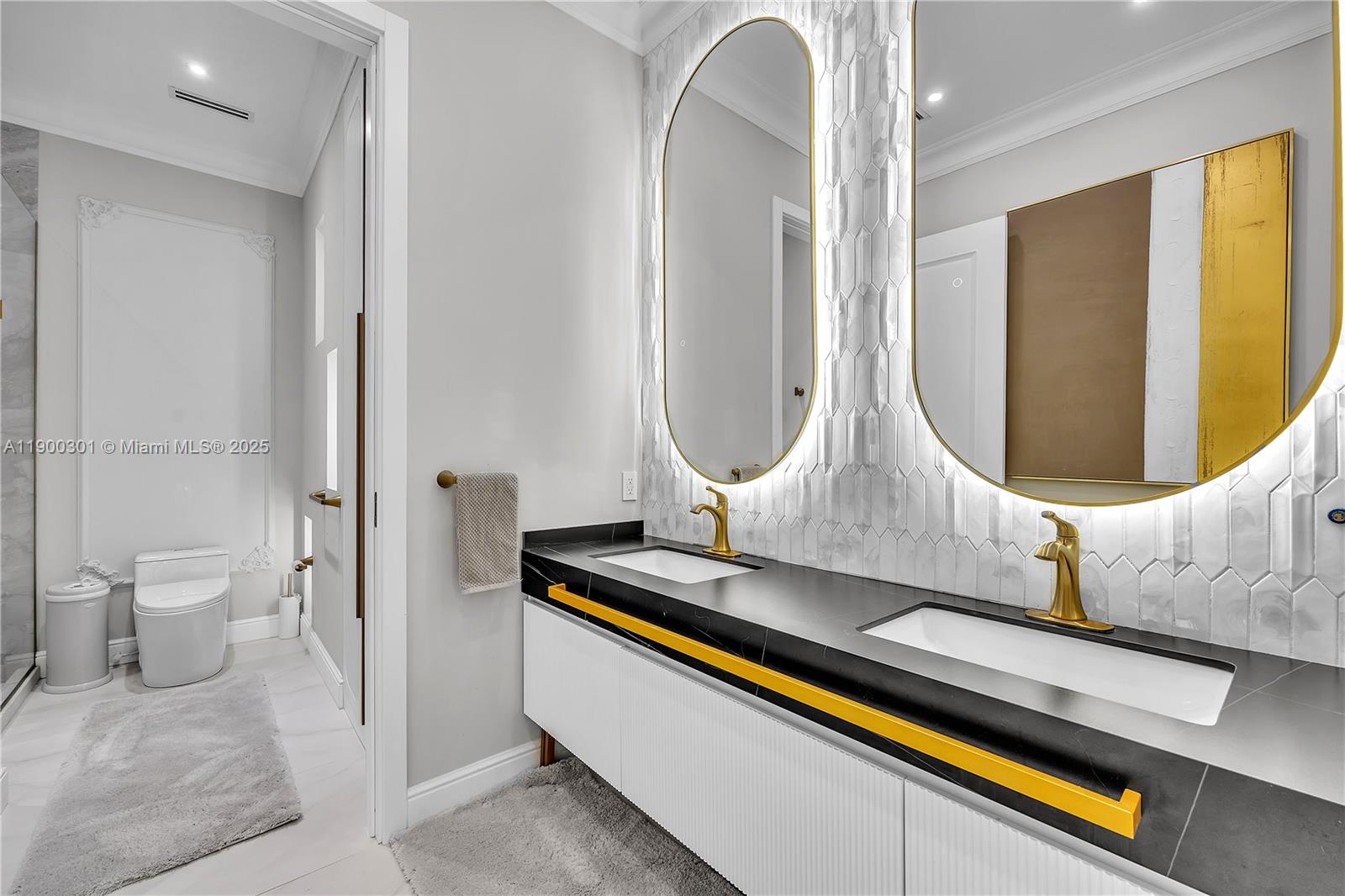 THREE ISLANDS 3RD SECTION - Residential