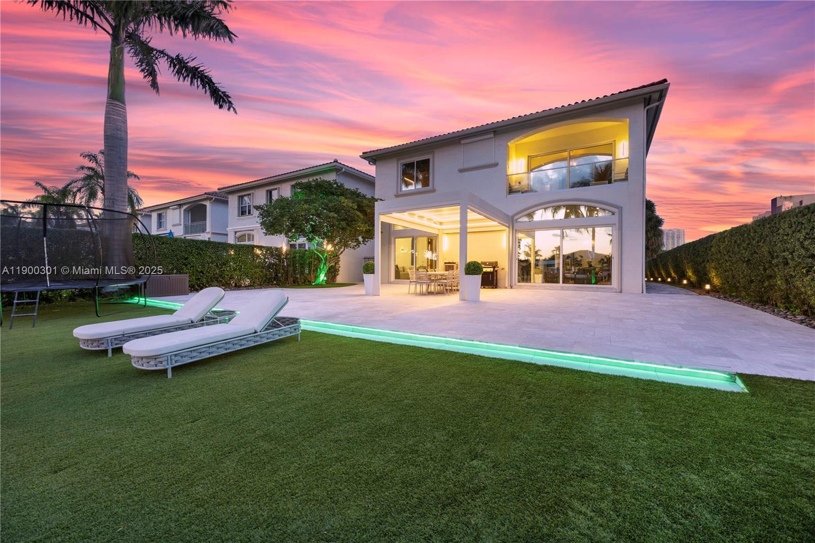 THREE ISLANDS 3RD SECTION - Residential