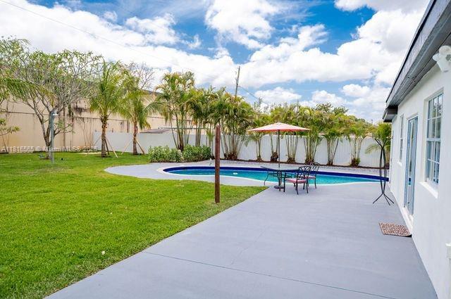 IVES ESTATES SEC 1 - Residential