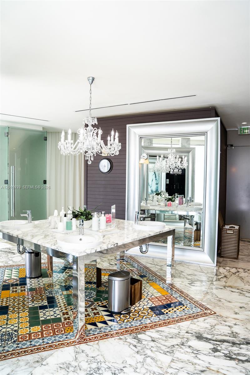 ICONBRICKELL CONDO NO 1 - Residential