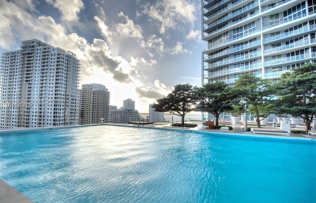 ICONBRICKELL CONDO NO 1 - Residential
