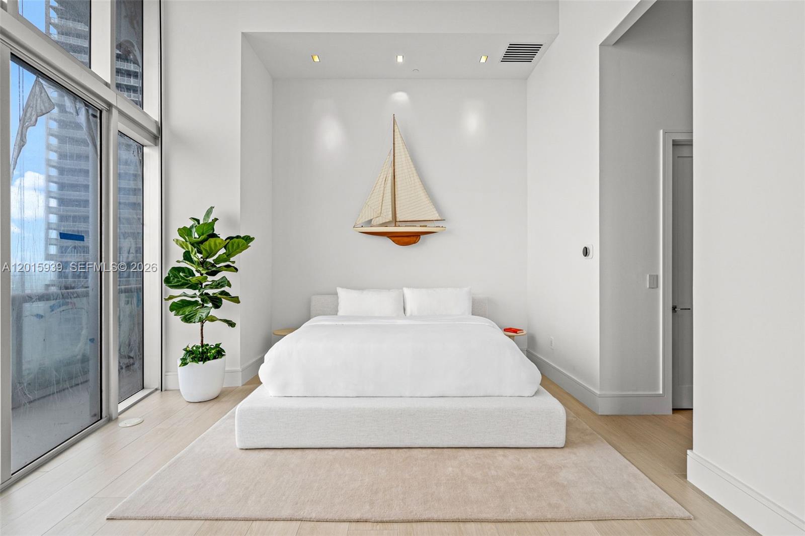 ICONBRICKELL CONDO NO 1 - Residential