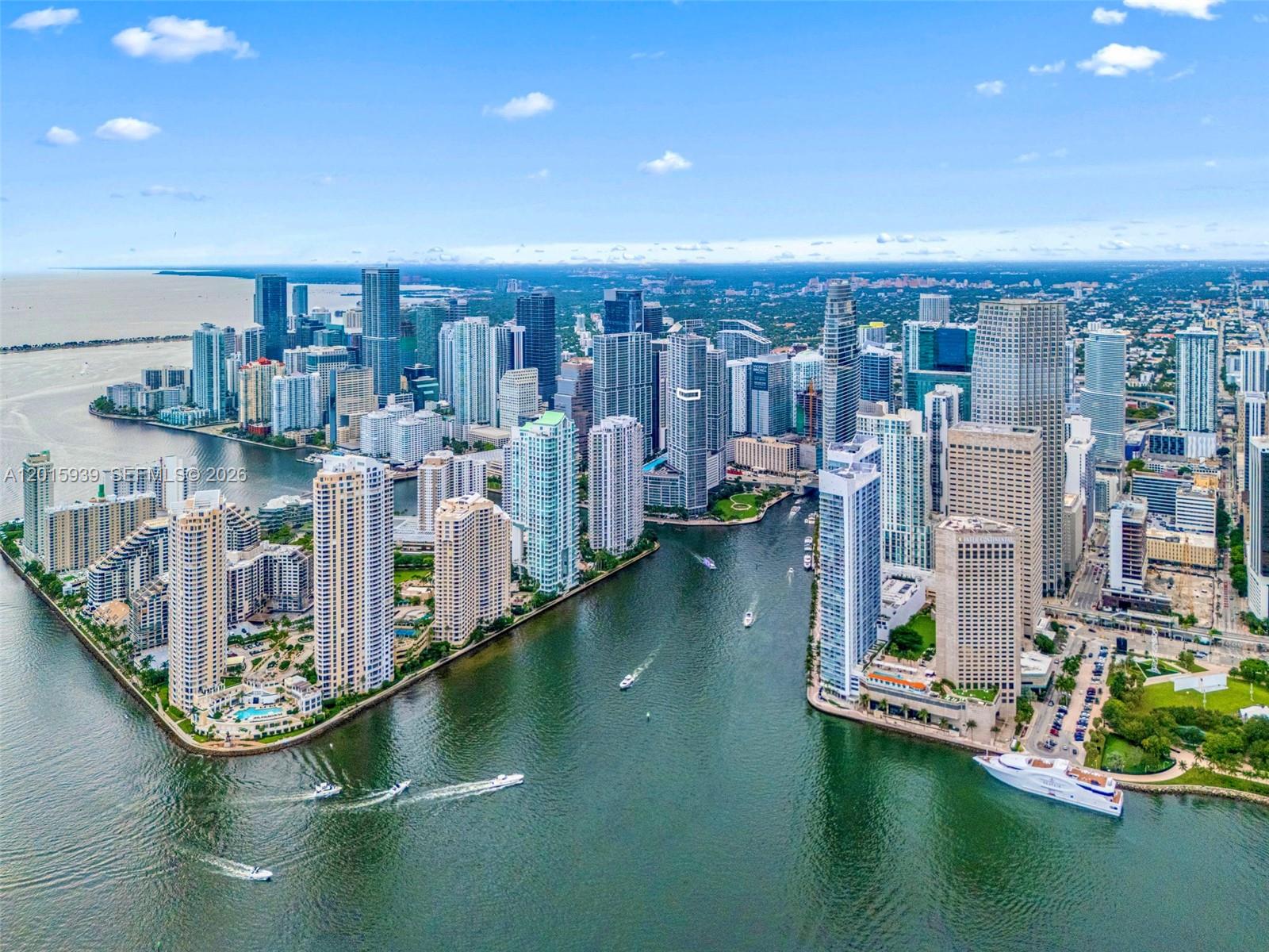 ICONBRICKELL CONDO NO 1 - Residential