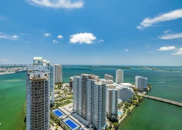 ICONBRICKELL CONDO NO 1 - Residential