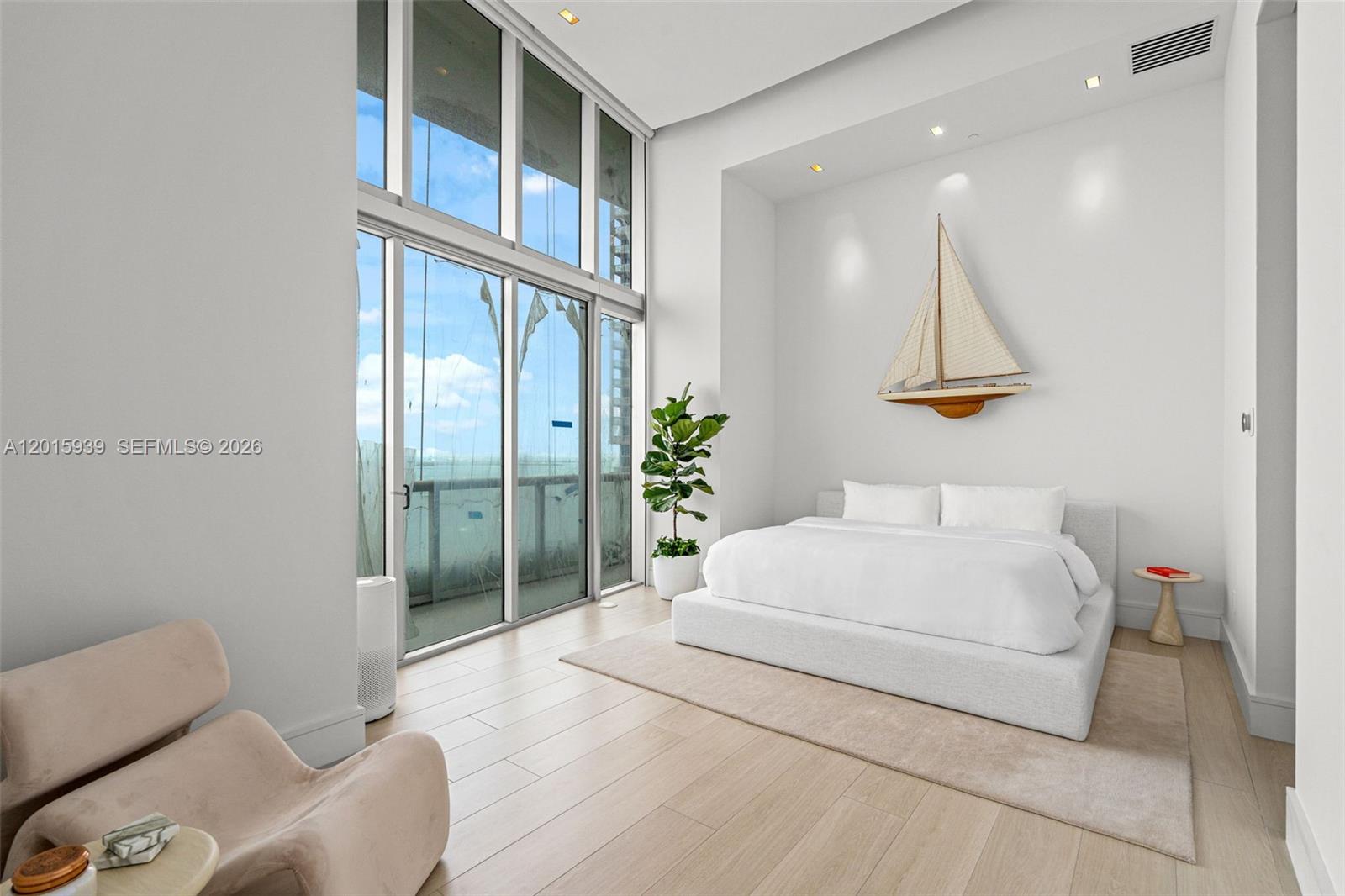 ICONBRICKELL CONDO NO 1 - Residential