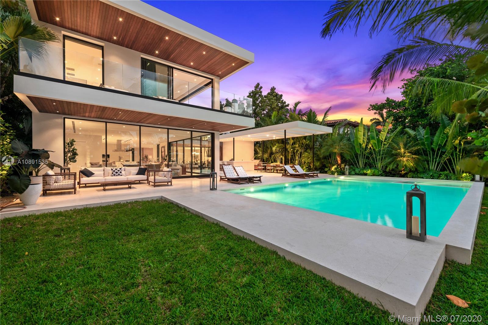 SUNSET ISLANDS-ISLAND NO - Residential