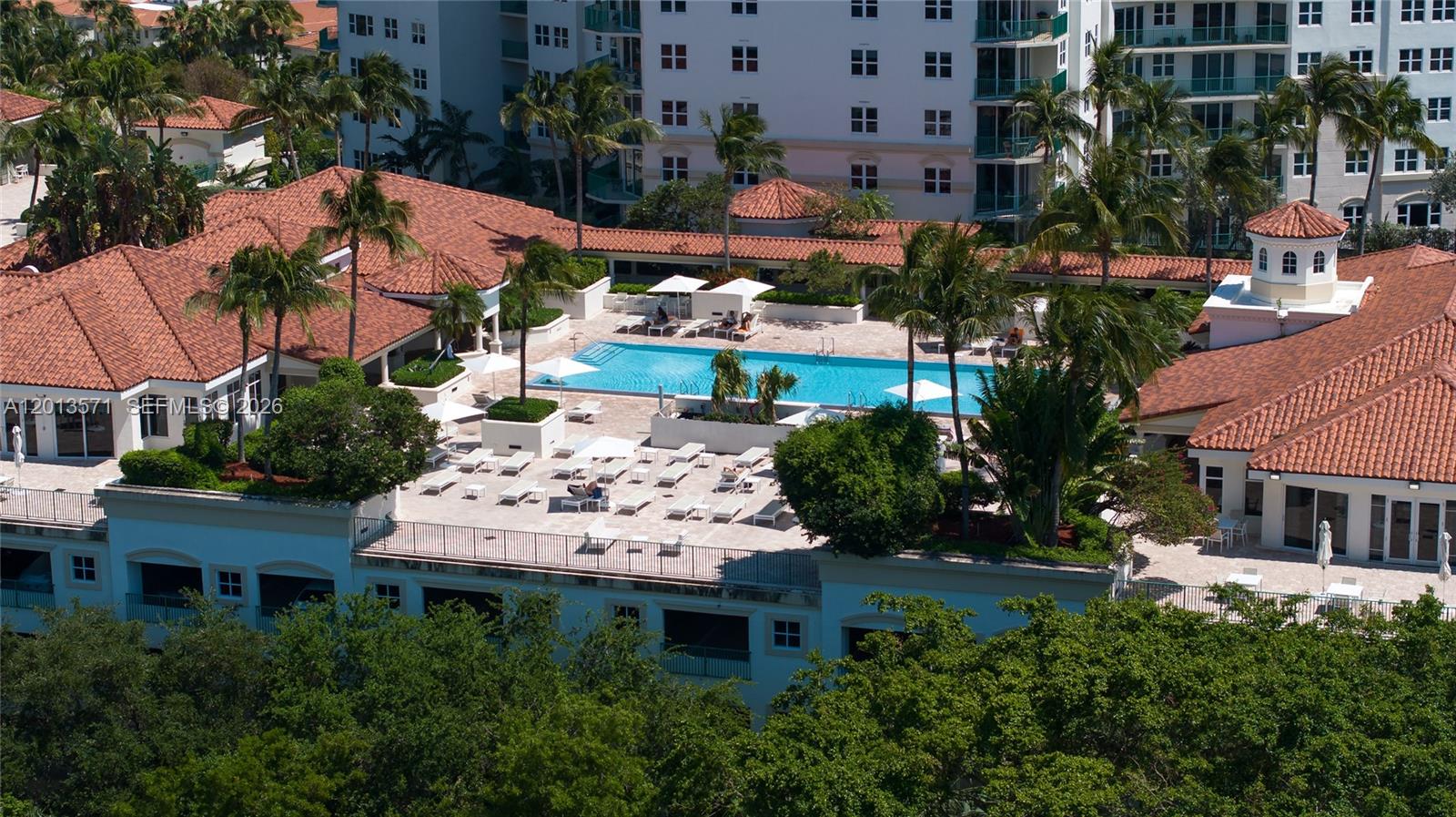 TURNBERRY VILLAGE SO TOWE - Residential