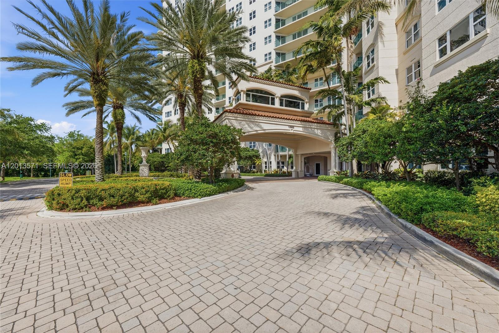 TURNBERRY VILLAGE SO TOWE - Residential