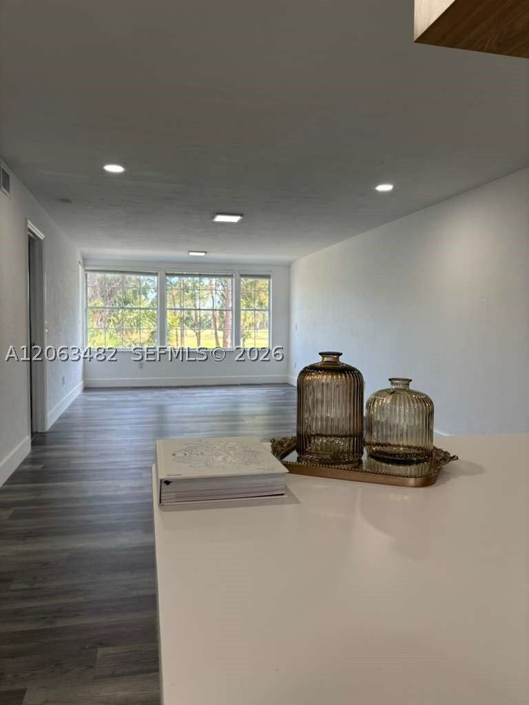 1005 Palm Beach Trace Dr 1005