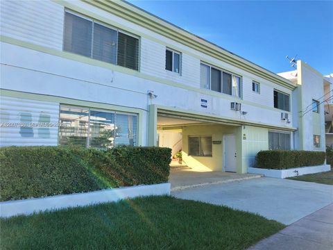 Tiny photo for 2250 Bay Dr #8, Miami Beach, FL 33141 (MLS # A12007136)