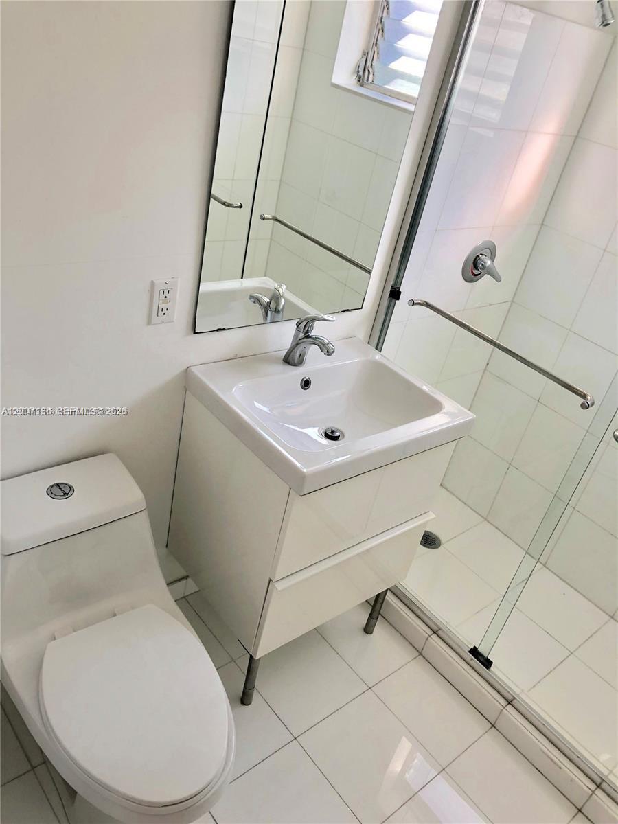 JOYCIA APARTMENTS CONDO - Residential