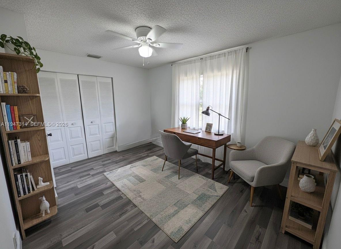 WESTWIND LAKES SEC 1 - Residential