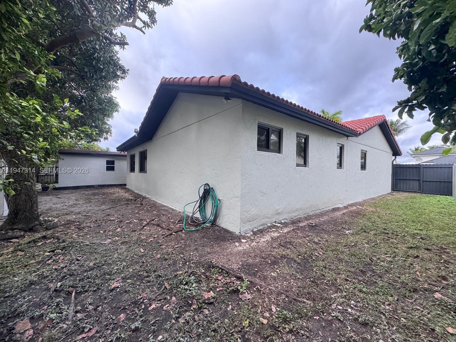 WESTWIND LAKES SEC 1 - Residential