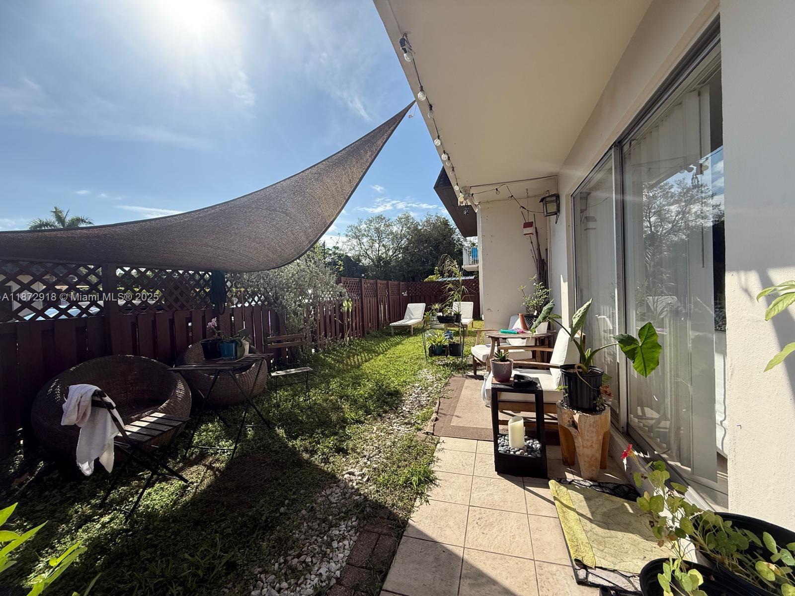 GALLOWOOD CONDO - Residential