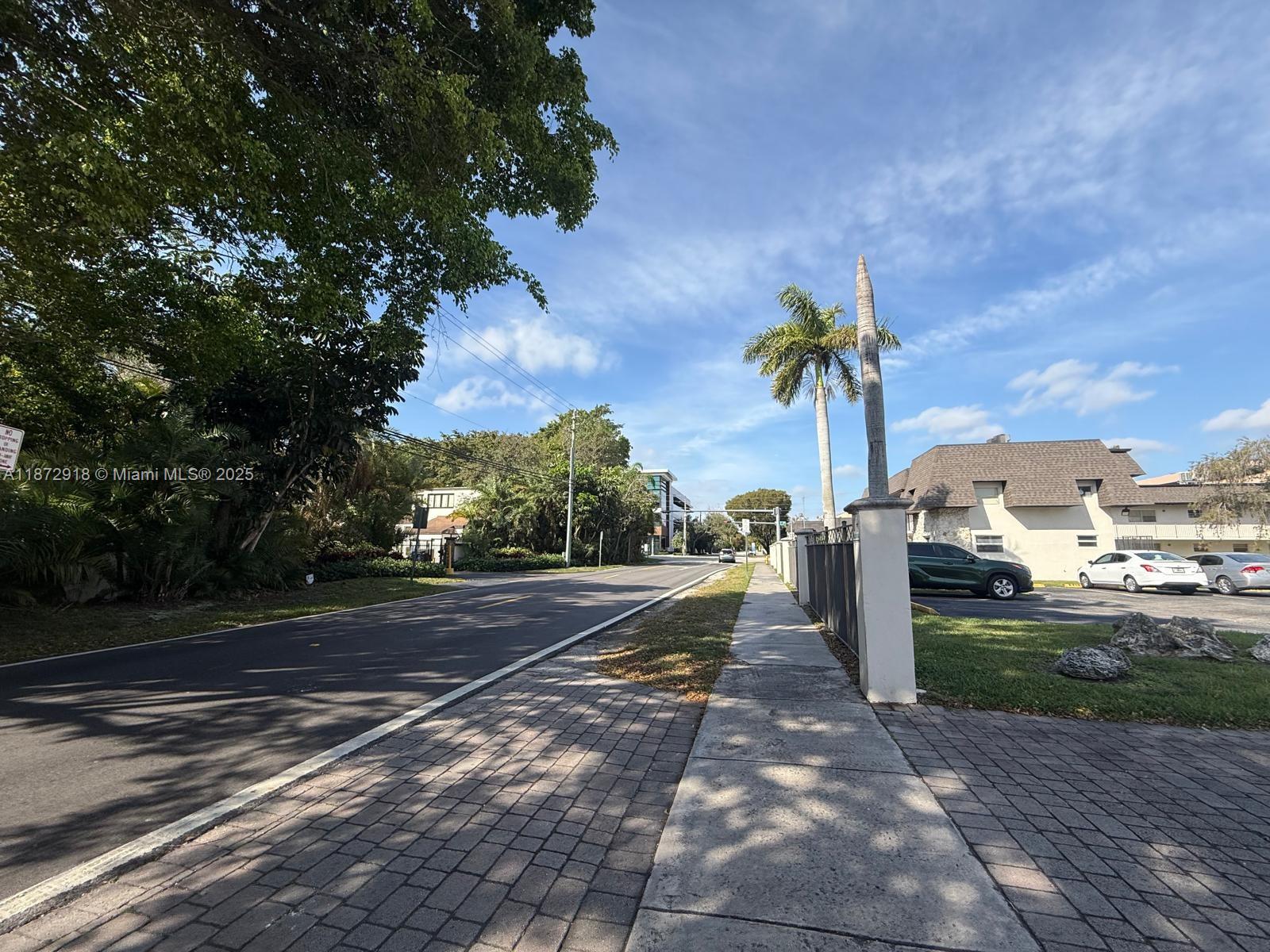 GALLOWOOD CONDO - Residential