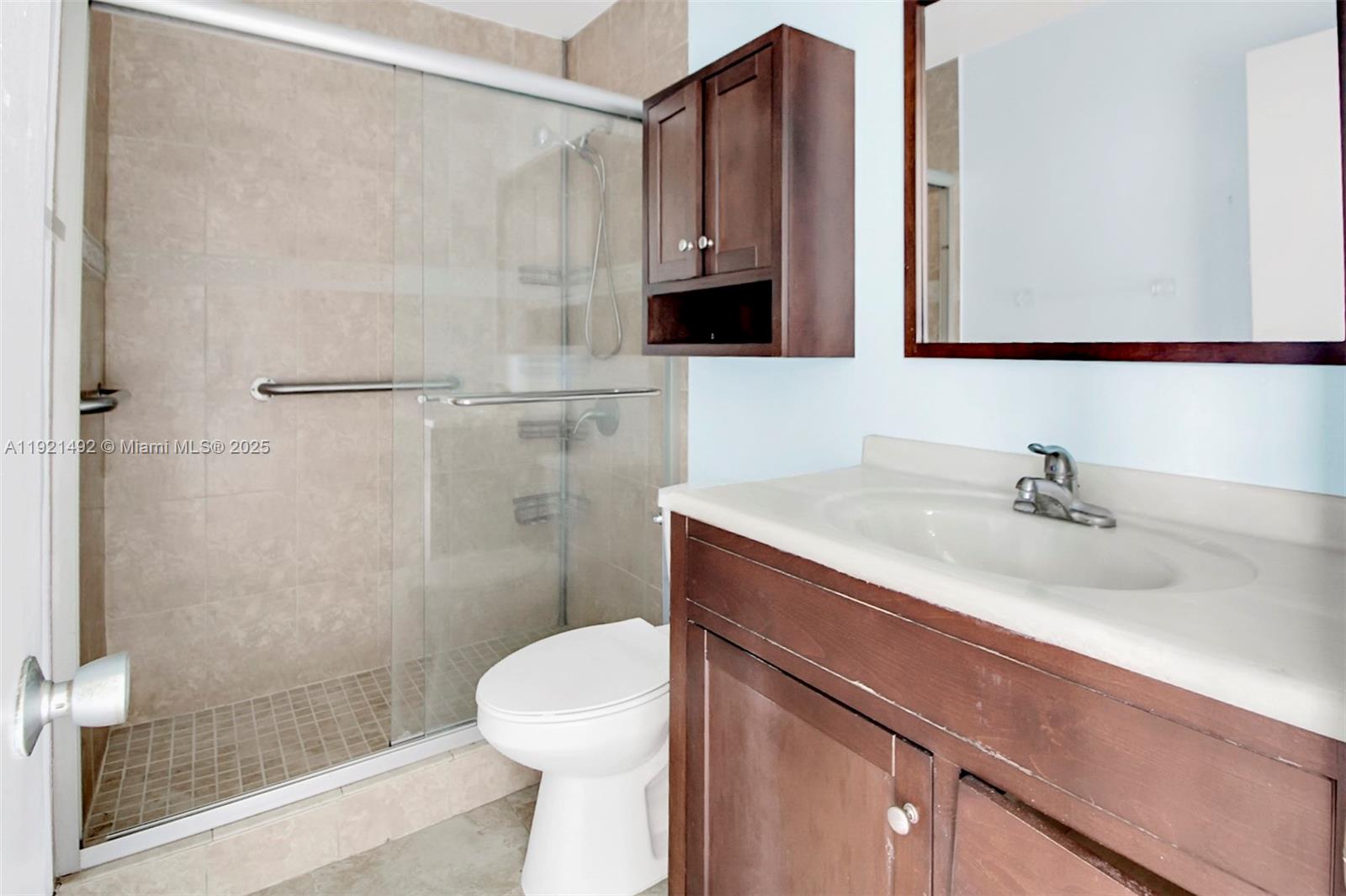 COUNTRY CLUB OF MIAMI FAI - Residential