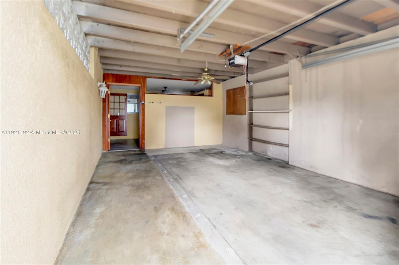 COUNTRY CLUB OF MIAMI FAI - Residential