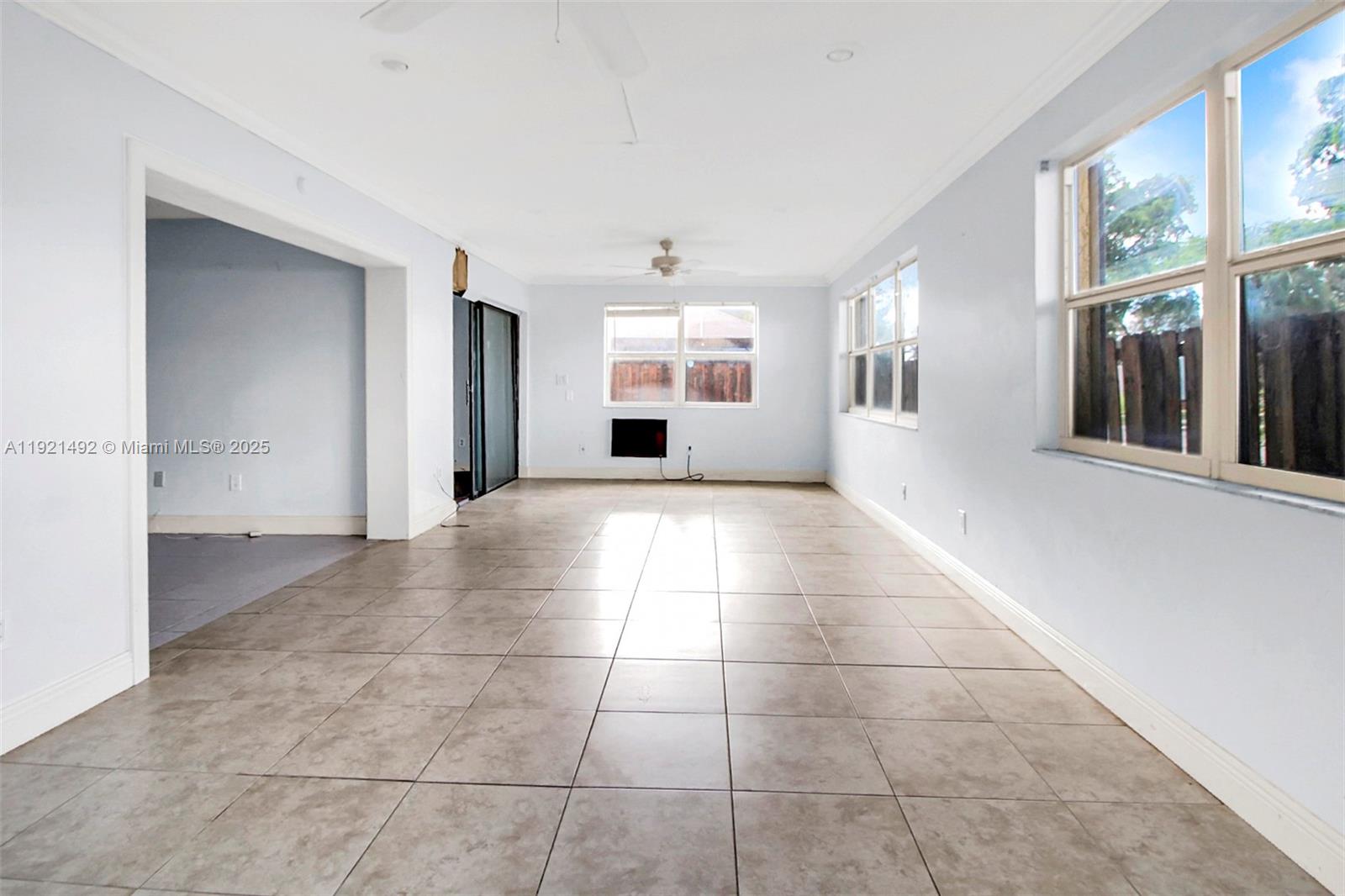 COUNTRY CLUB OF MIAMI FAI - Residential