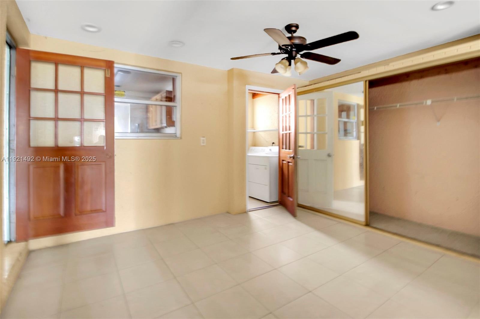 COUNTRY CLUB OF MIAMI FAI - Residential