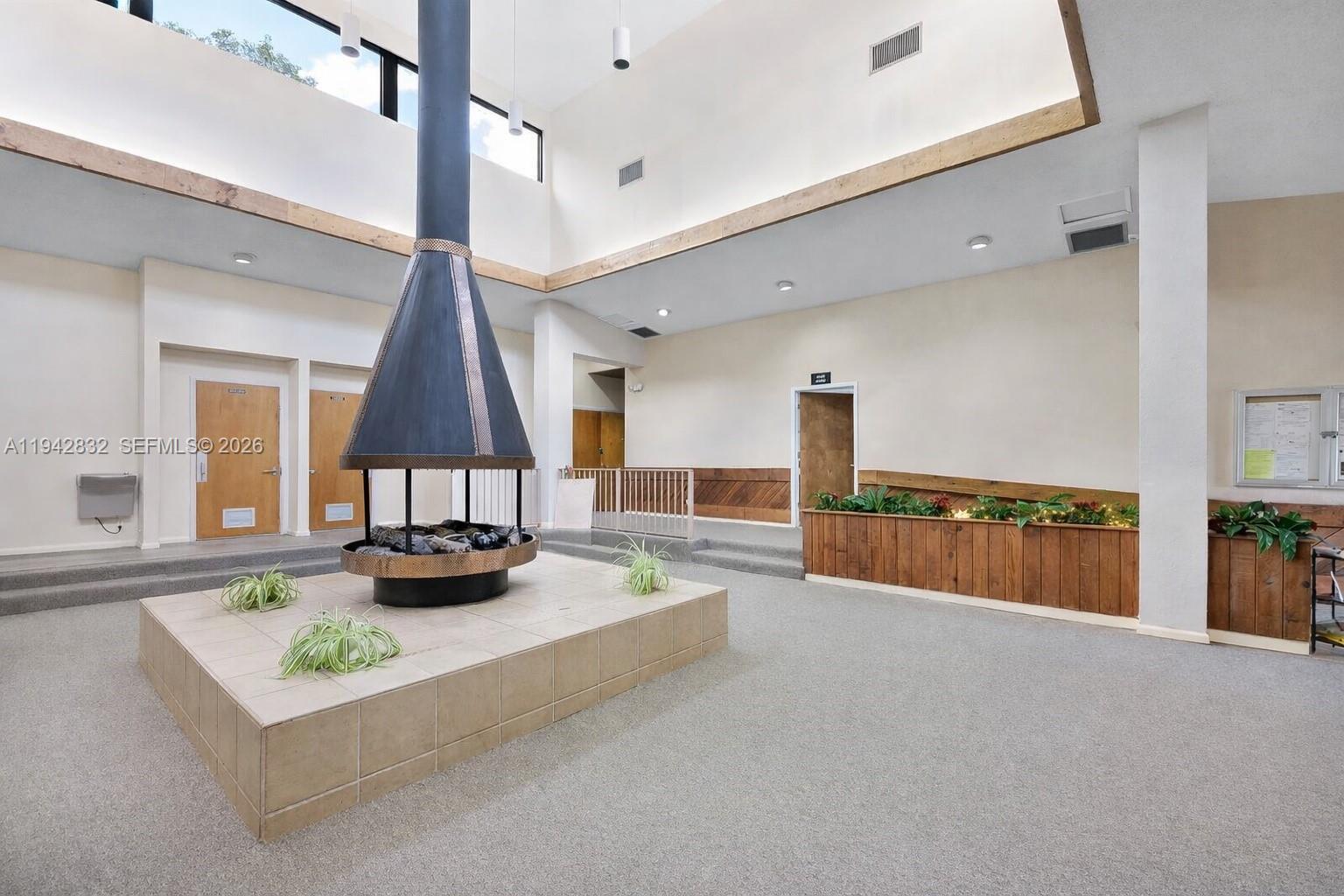 CYPRESS BEND CONDOMINIUM - Residential