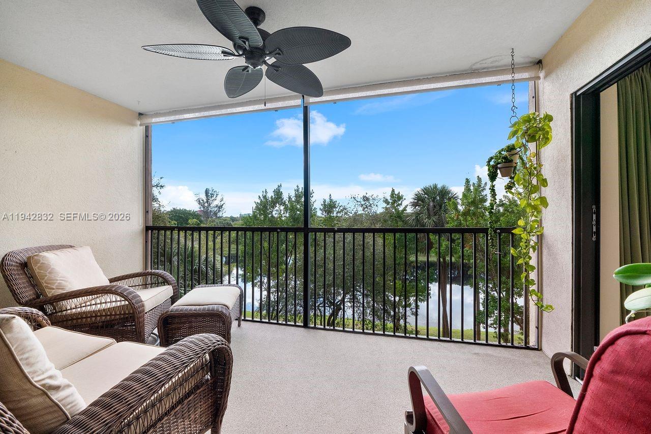 CYPRESS BEND CONDOMINIUM - Residential