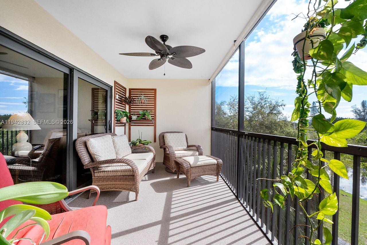 CYPRESS BEND CONDOMINIUM - Residential