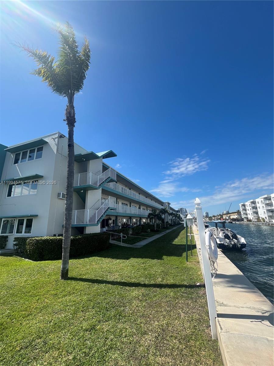 EASTERN SHORES PALO ALTO - Residential Lease