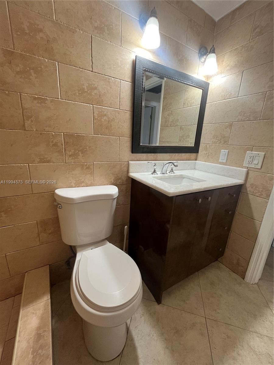 EASTERN SHORES PALO ALTO - Residential Lease