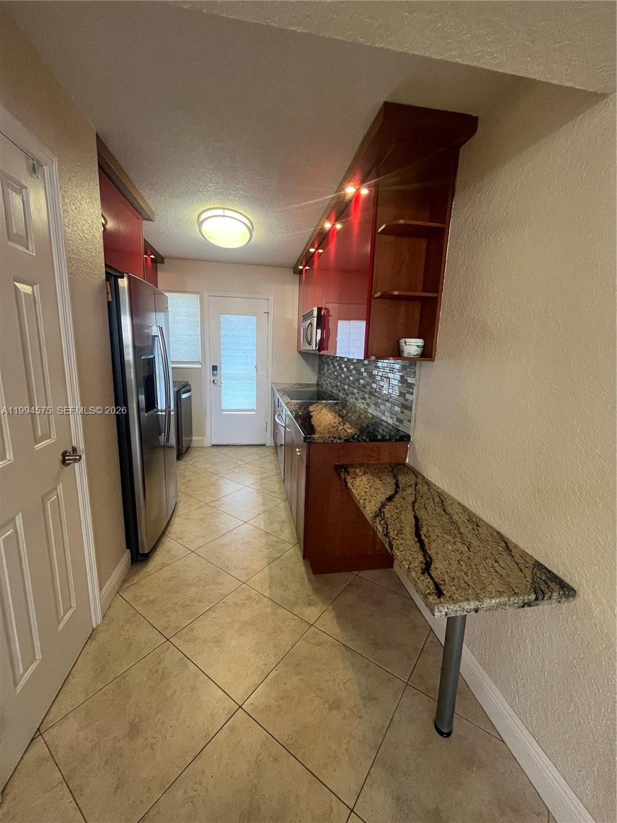 EASTERN SHORES PALO ALTO - Residential Lease