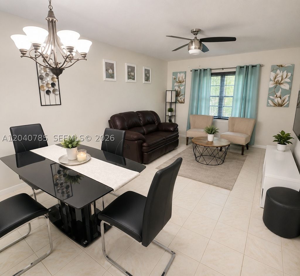 Photo of 301 Cambridge Rd #306, Hollywood, FL 33024 (MLS # A12040785)