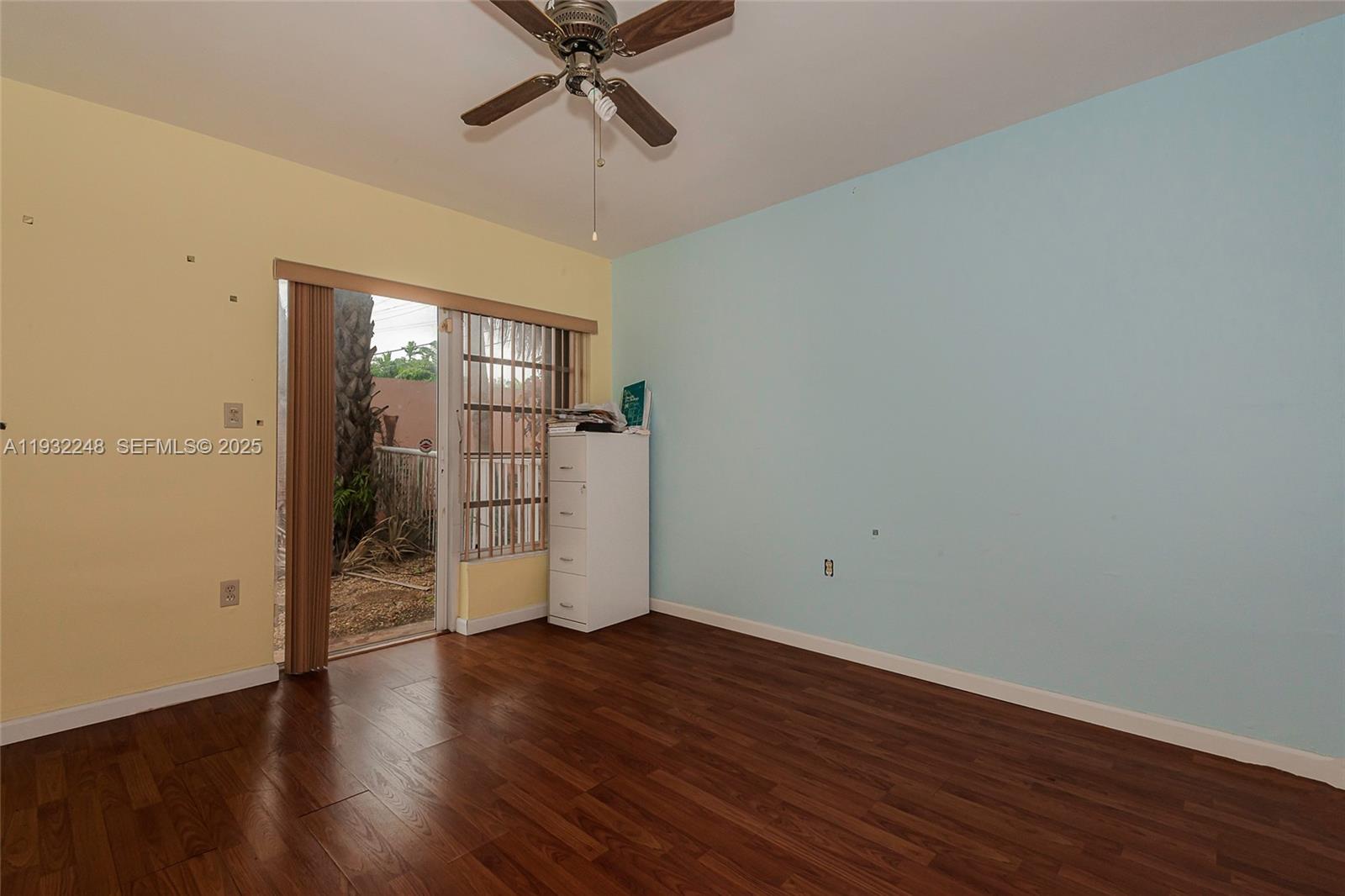 HEFTLER HOMES SUNSET PARK - Residential