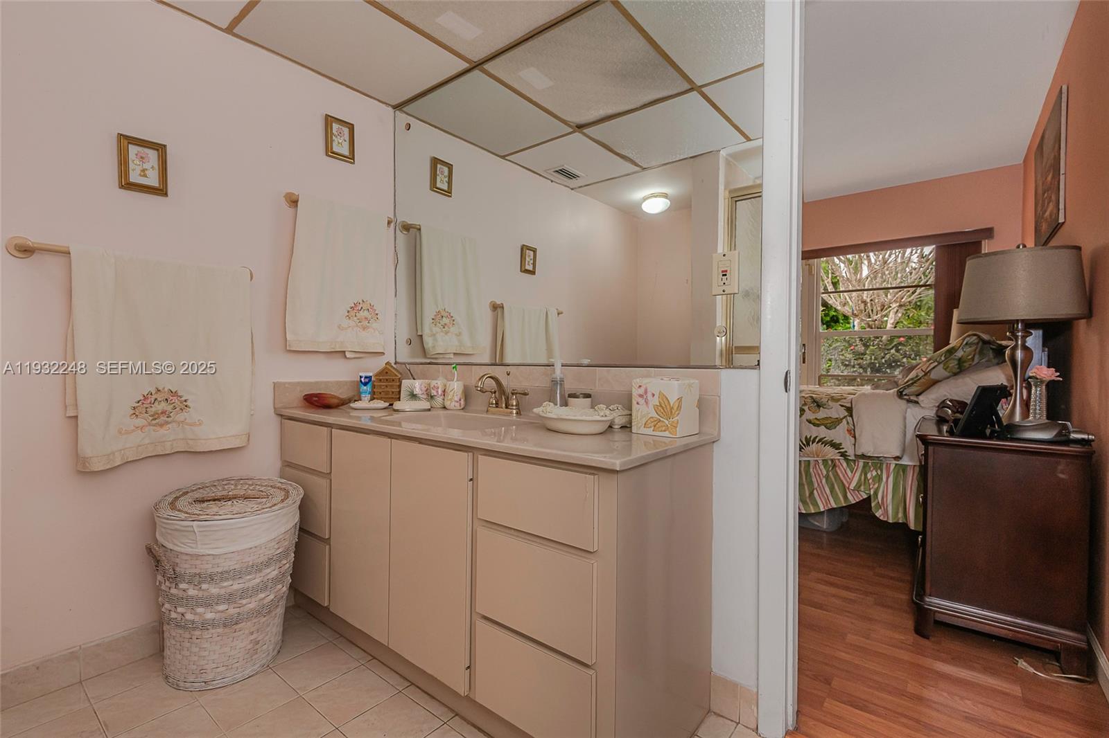 HEFTLER HOMES SUNSET PARK - Residential