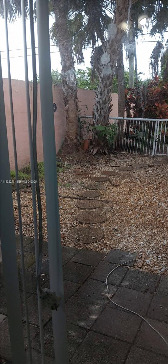 HEFTLER HOMES SUNSET PARK - Residential