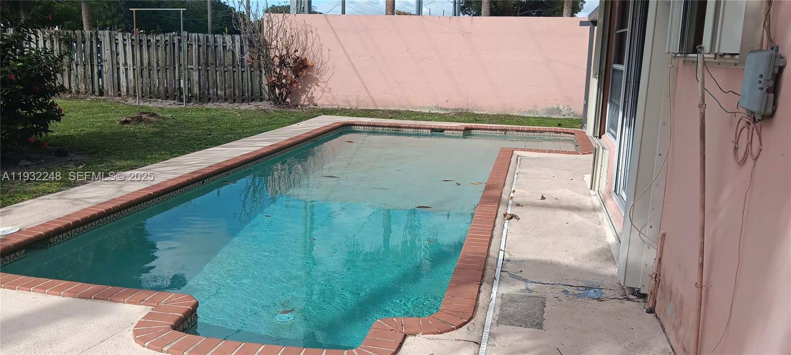 HEFTLER HOMES SUNSET PARK - Residential