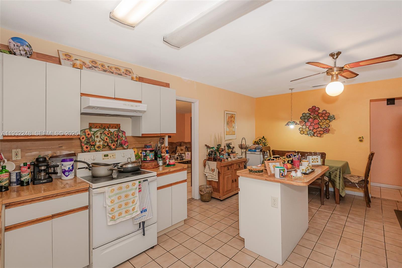 HEFTLER HOMES SUNSET PARK - Residential