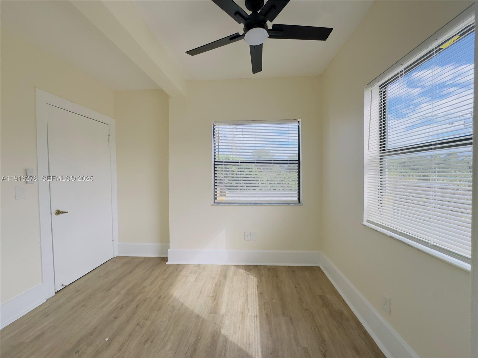 LAUDERDALE - Residential Lease