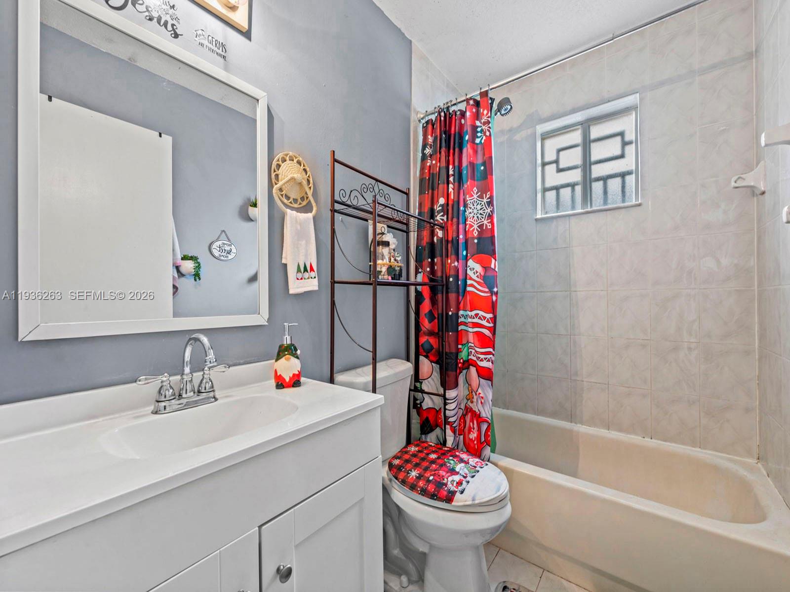 BISCAYNE PATIO HOMES - Residential