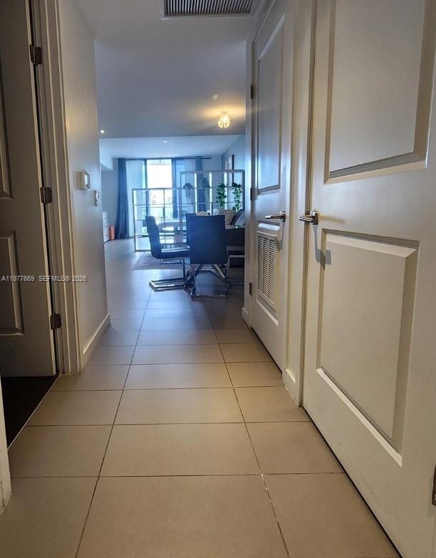 CANVAS CONDO - Residential Lease